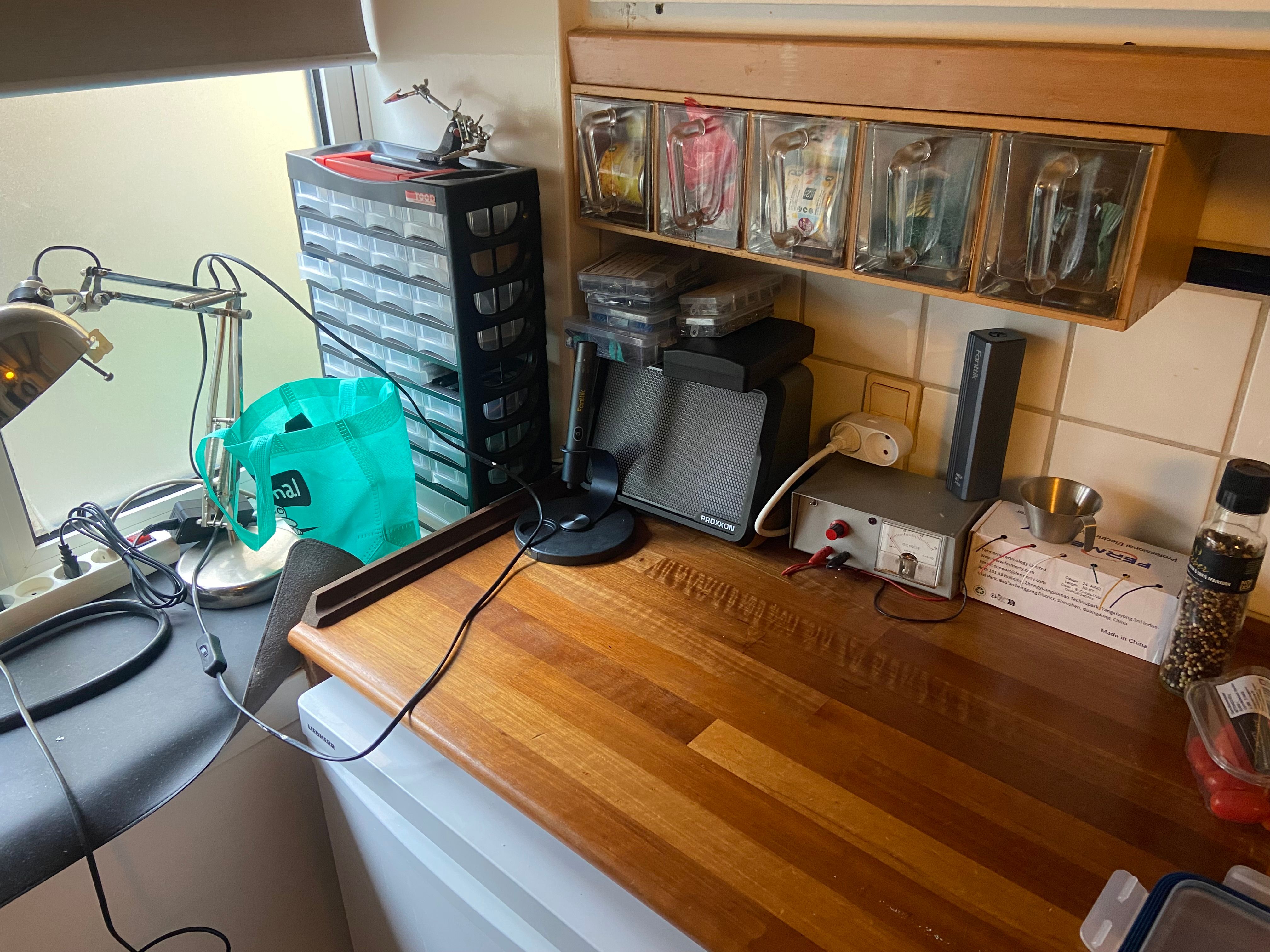 The electronics corner, 2026